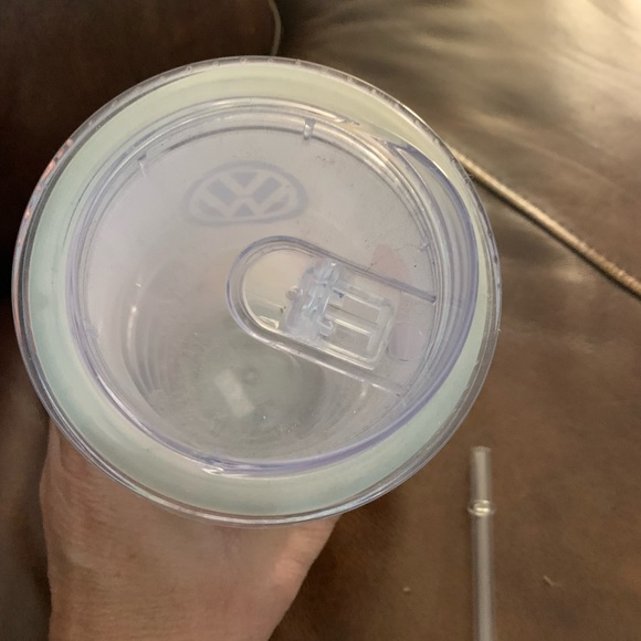 Volkswagen Drivergear cup and lid - Picture 4 of 5